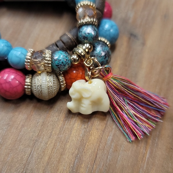 NWT stretch bracelets - Picture 4 of 6